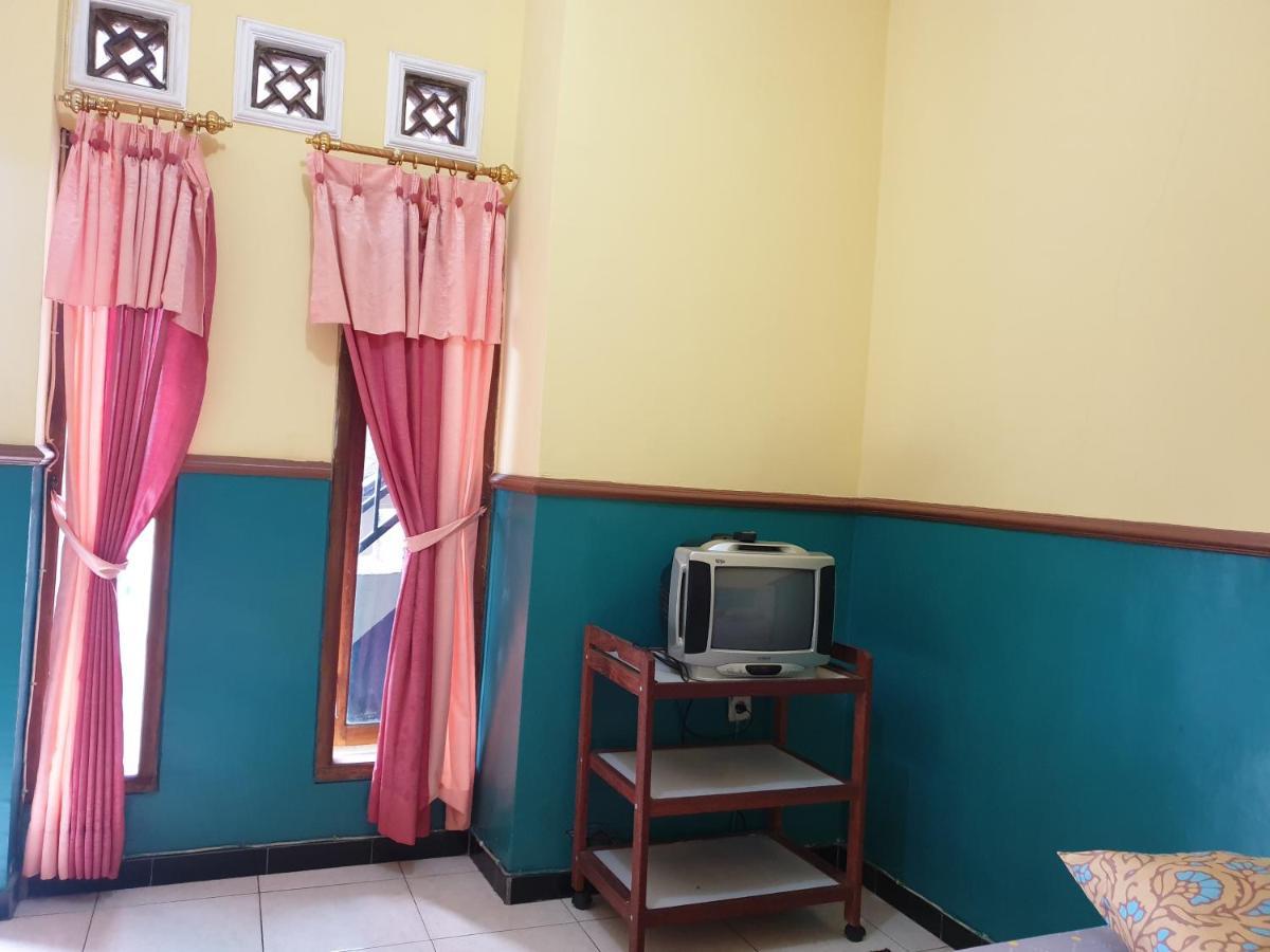 Villa Bukit Cemara Songgoriti Bagian luar foto